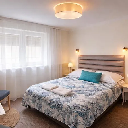 Villa 33 Blisko Plaży-3